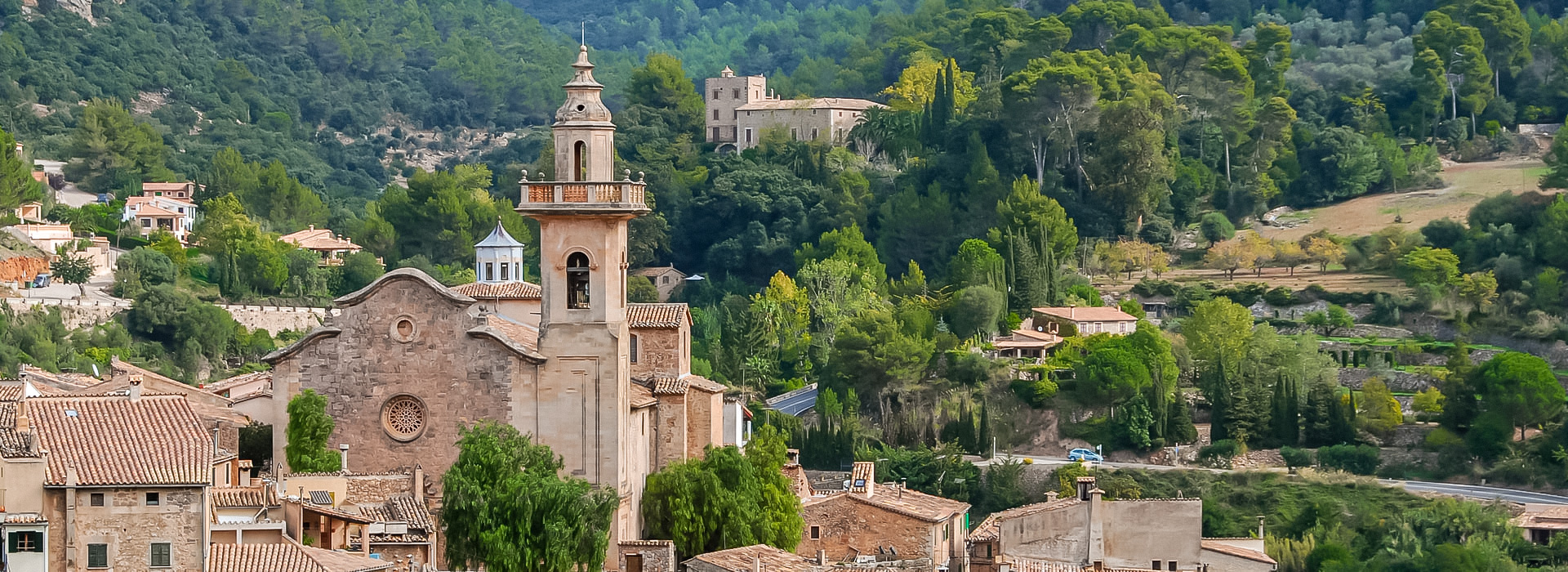 Valldemossa, Majorka, widok na klasztor kartuzów, chopin na majorce