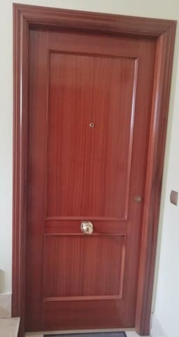co mnie zaskoczyło na majorce - drzwi bez klamki